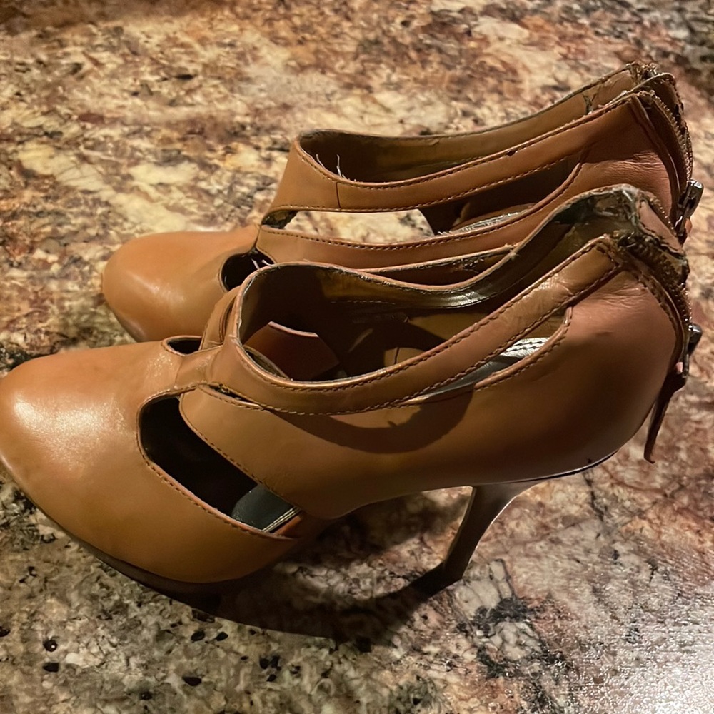 White House Black Market shoes